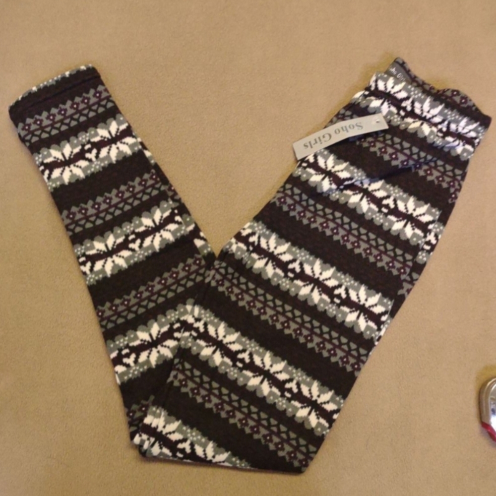 Soho Girls Kids Leggings with Black and White Pattern *Pls Read